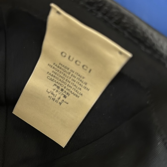 Hat š§¢ new with out tags - Picture 3 of 4